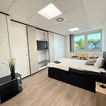 Apartman Uhf *