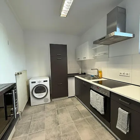 Uhf Apartman