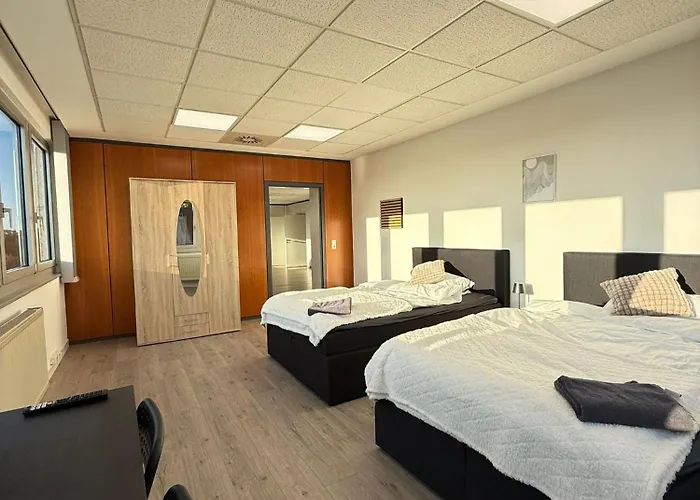 Uhf * 雷姆沙伊德